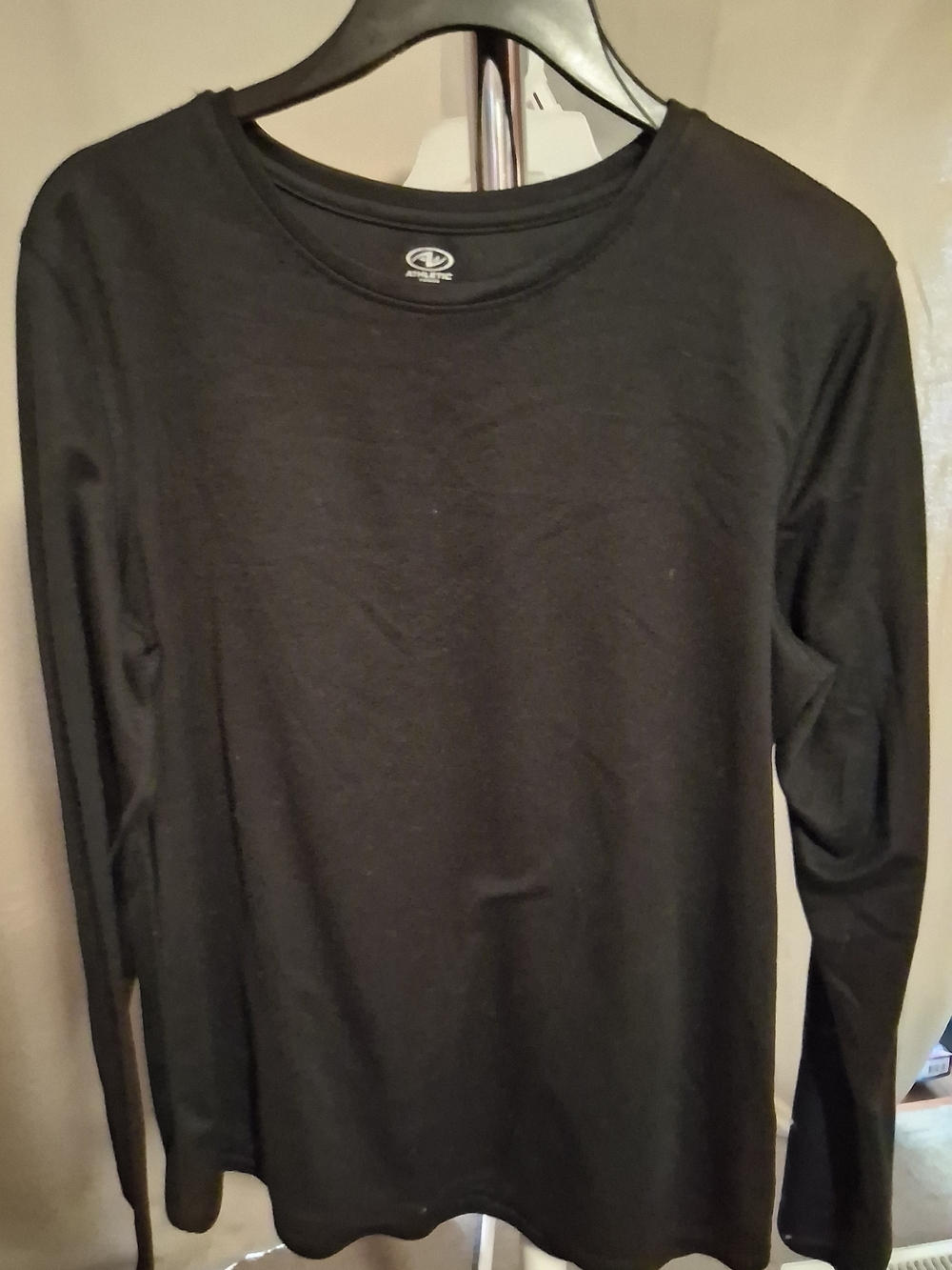 Athletic Works Women's Long Sleeve Tee - Black